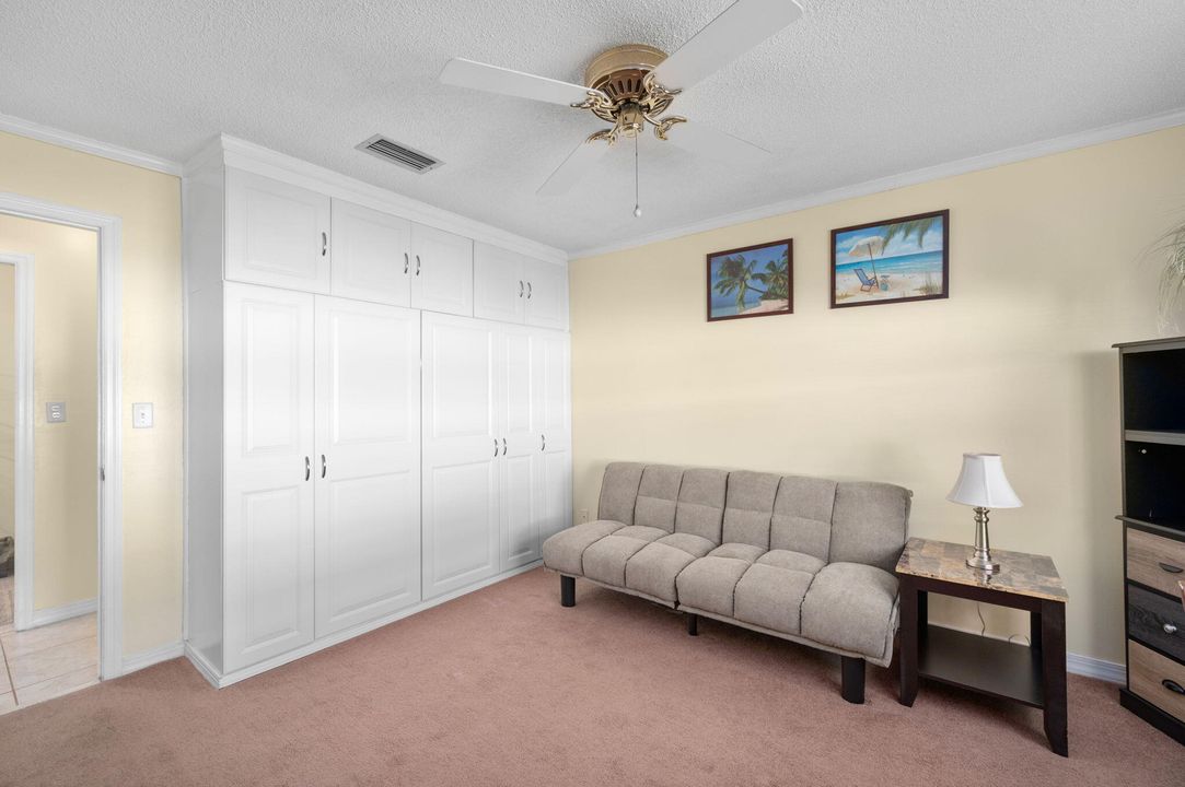 For Sale: $130,000 (2 beds, 2 baths, 1284 Square Feet)