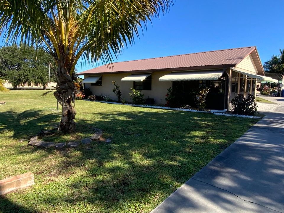 На продажу: $399,900 (3 спален, 2 ванн, 1224 Квадратных фут)