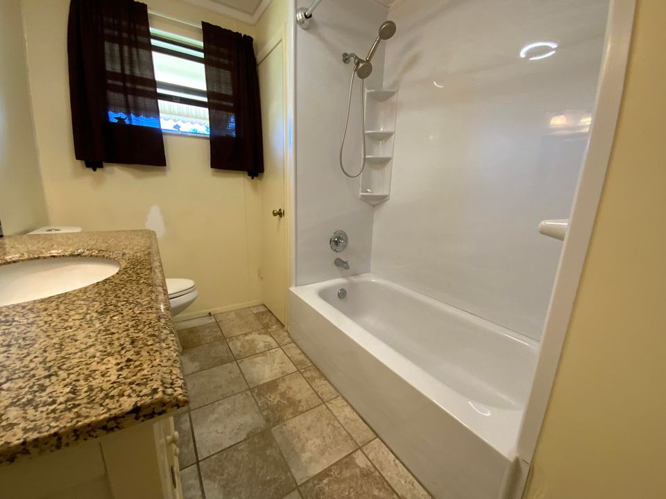 На продажу: $399,900 (3 спален, 2 ванн, 1224 Квадратных фут)