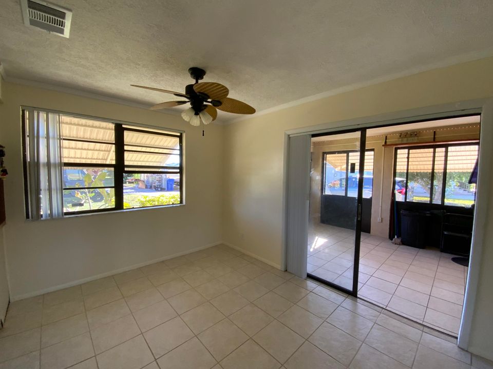 На продажу: $399,900 (3 спален, 2 ванн, 1224 Квадратных фут)