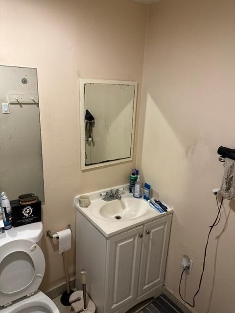 For Sale: $625,000 (3 beds, 2 baths, 1301 Square Feet)