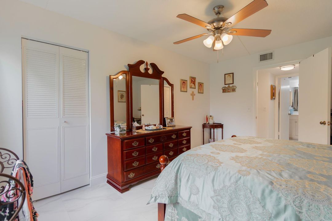 For Sale: $170,000 (2 beds, 1 baths, 937 Square Feet)