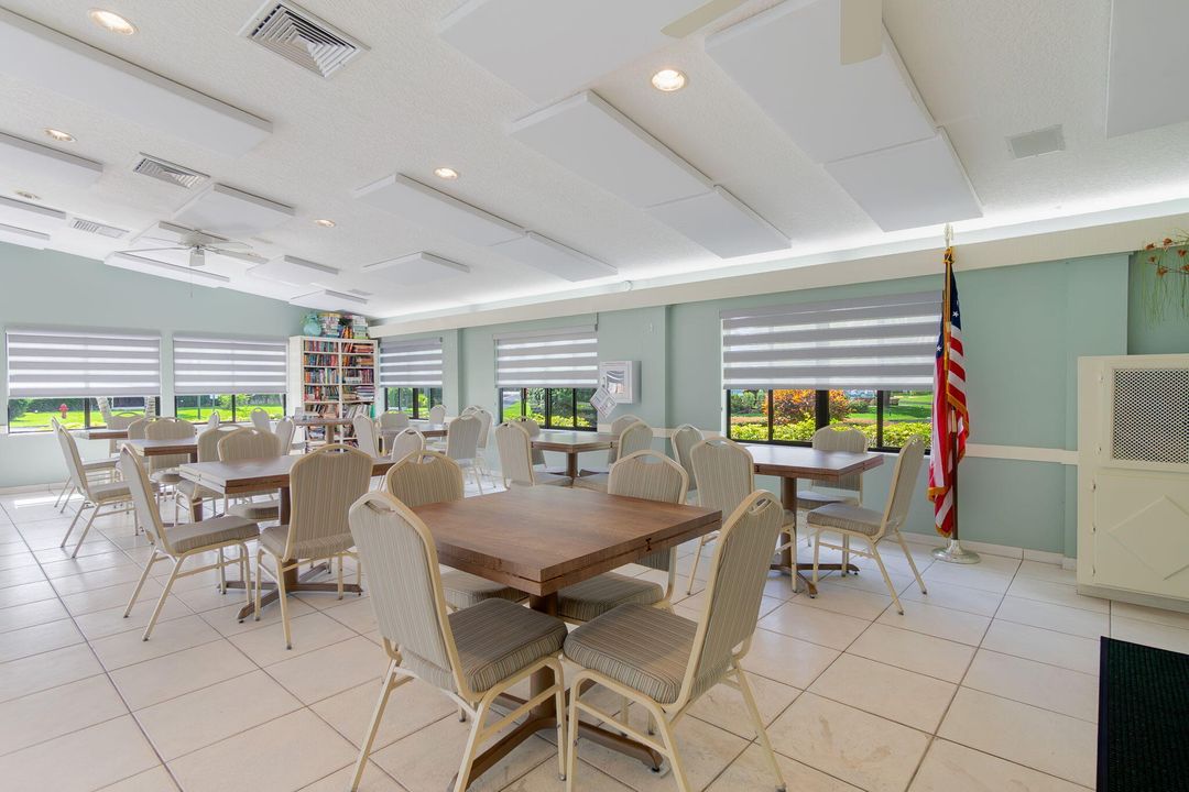 For Sale: $170,000 (2 beds, 1 baths, 937 Square Feet)