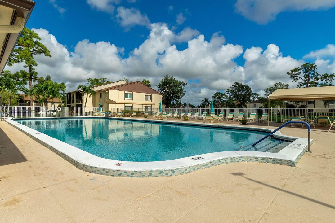 For Sale: $170,000 (2 beds, 1 baths, 937 Square Feet)