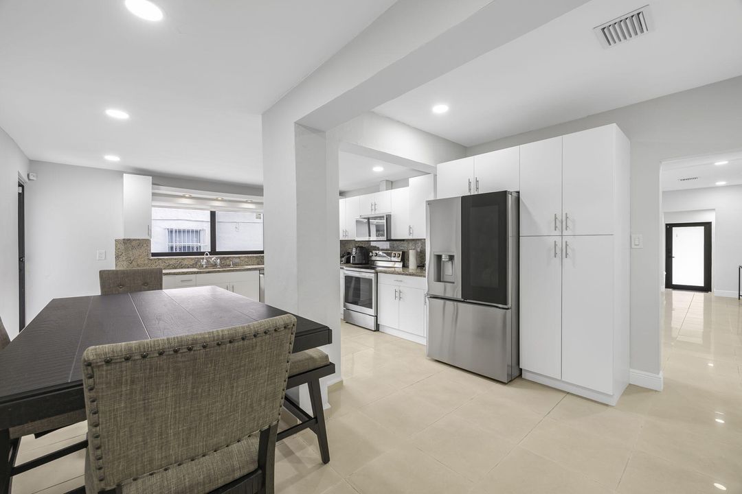 待售: $1,175,000 (3 贝兹, 2 浴室, 1711 平方英尺)