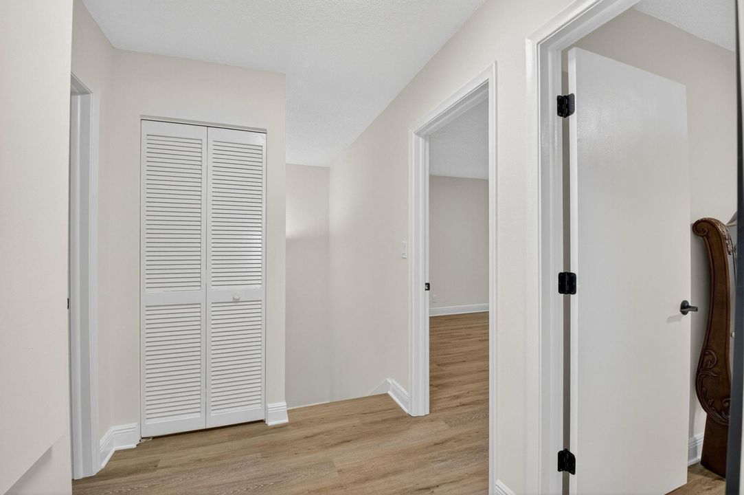 For Sale: $549,995 (3 beds, 2 baths, 1550 Square Feet)