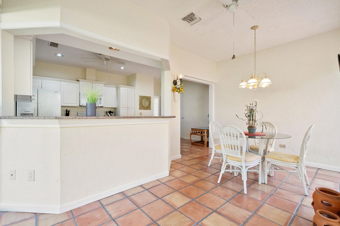 For Sale: $415,000 (2 beds, 2 baths, 1557 Square Feet)