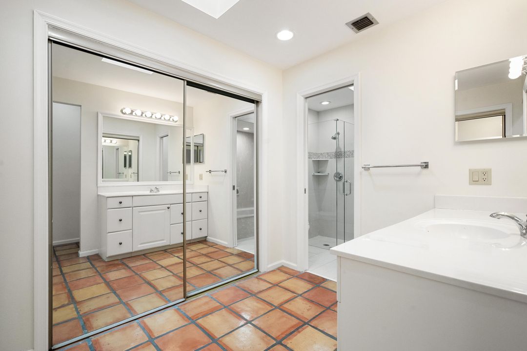 For Sale: $415,000 (2 beds, 2 baths, 1557 Square Feet)