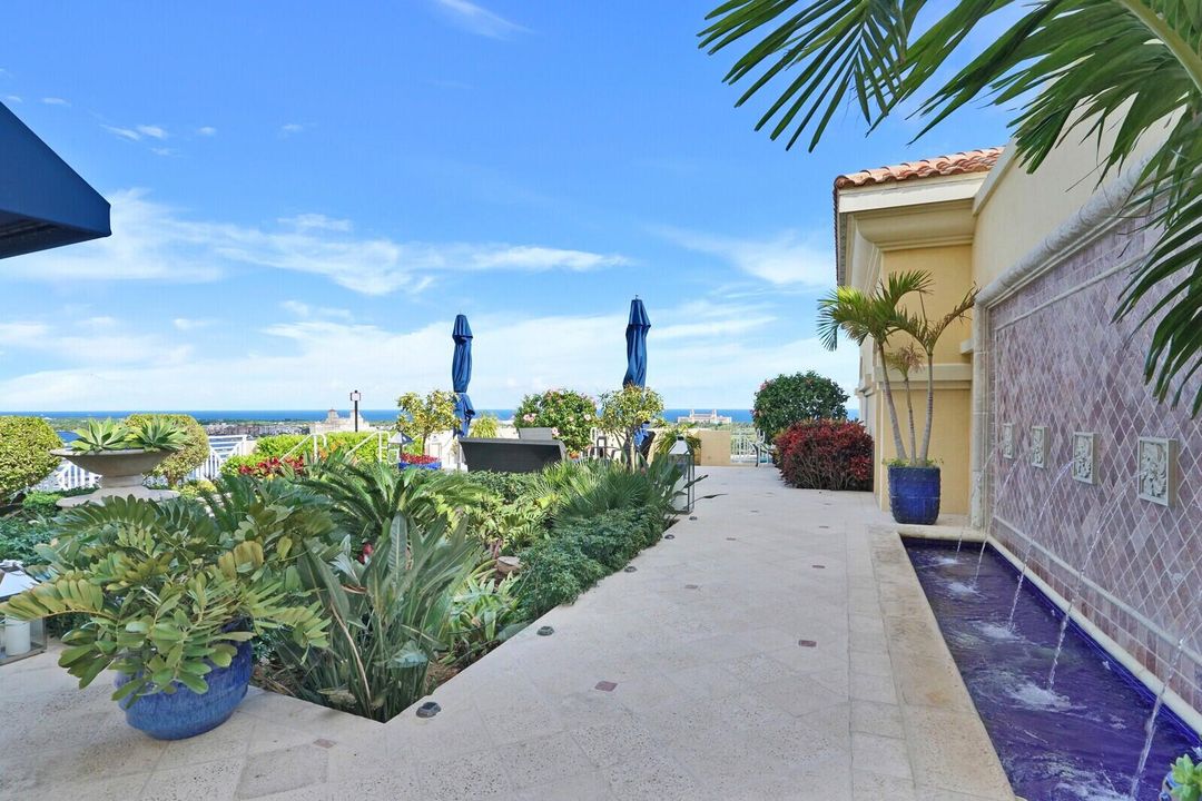 For Sale: $1,700,000 (2 beds, 2 baths, 1696 Square Feet)