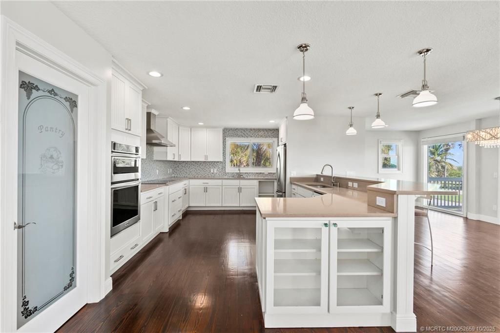 For Sale: $2,175,888 (5 beds, 5 baths, 5028 Square Feet)