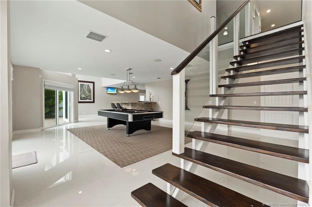 For Sale: $2,175,888 (5 beds, 5 baths, 5028 Square Feet)