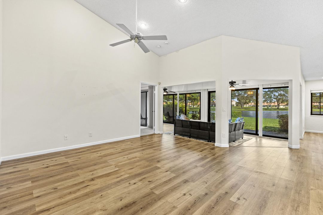 En Venta: $410,000 (3 camas, 2 baños, 1431 Pies cuadrados)