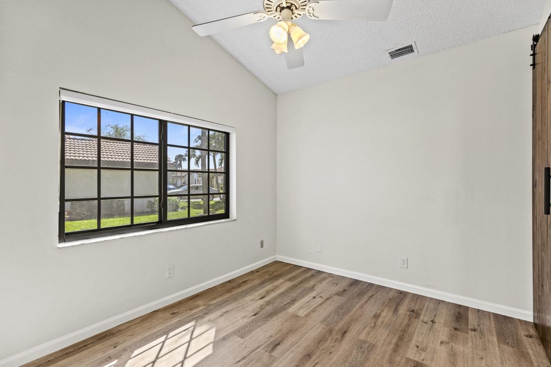 En Venta: $410,000 (3 camas, 2 baños, 1431 Pies cuadrados)