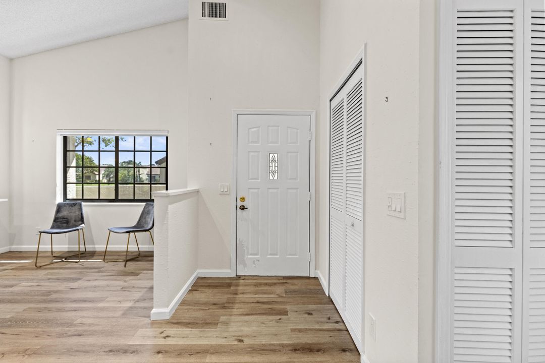 En Venta: $410,000 (3 camas, 2 baños, 1431 Pies cuadrados)