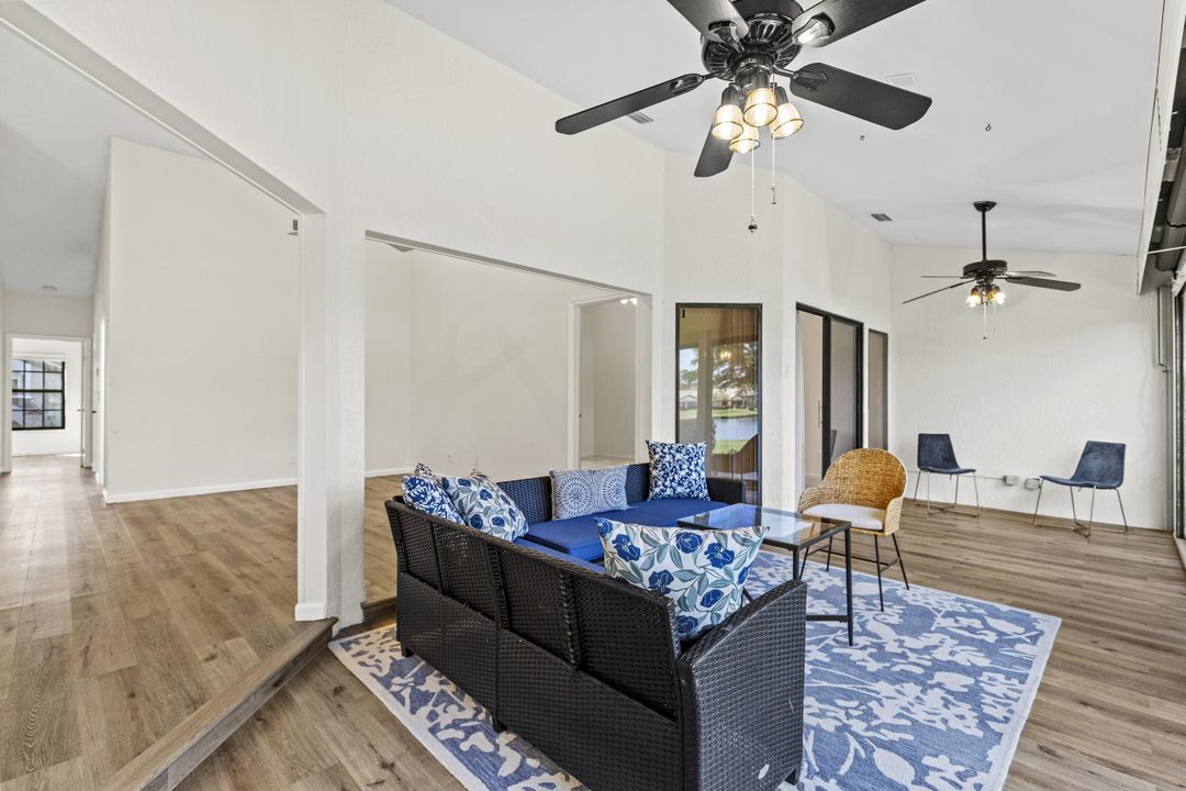 En Venta: $410,000 (3 camas, 2 baños, 1431 Pies cuadrados)