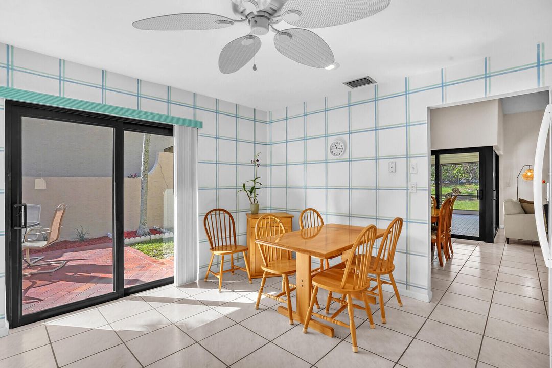 For Sale: $500,000 (2 beds, 2 baths, 1335 Square Feet)