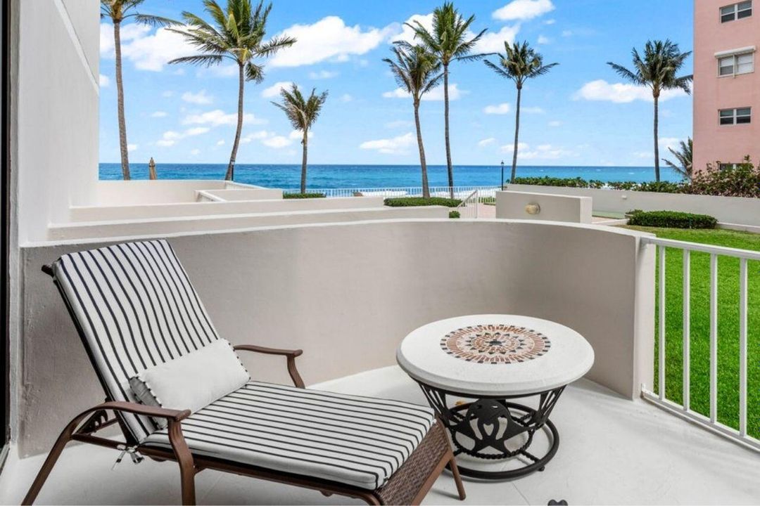 待售: $1,595,000 (2 贝兹, 2 浴室, 1745 平方英尺)