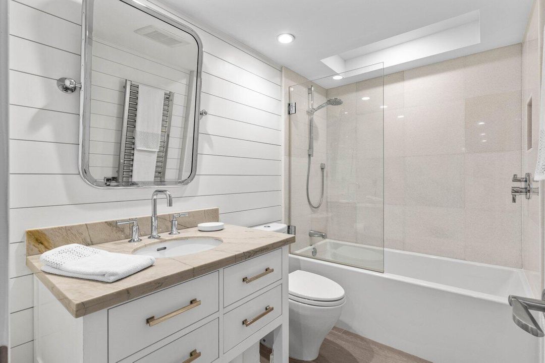 待售: $1,595,000 (2 贝兹, 2 浴室, 1745 平方英尺)