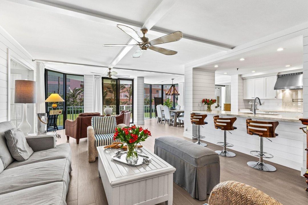 待售: $1,595,000 (2 贝兹, 2 浴室, 1745 平方英尺)