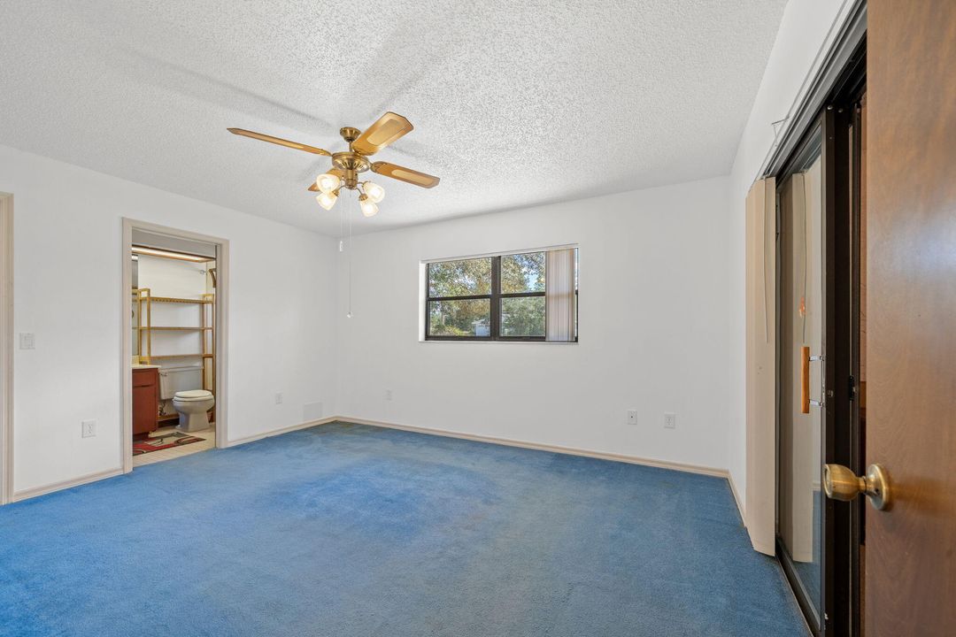 待售: $359,000 (4 贝兹, 2 浴室, 1237 平方英尺)