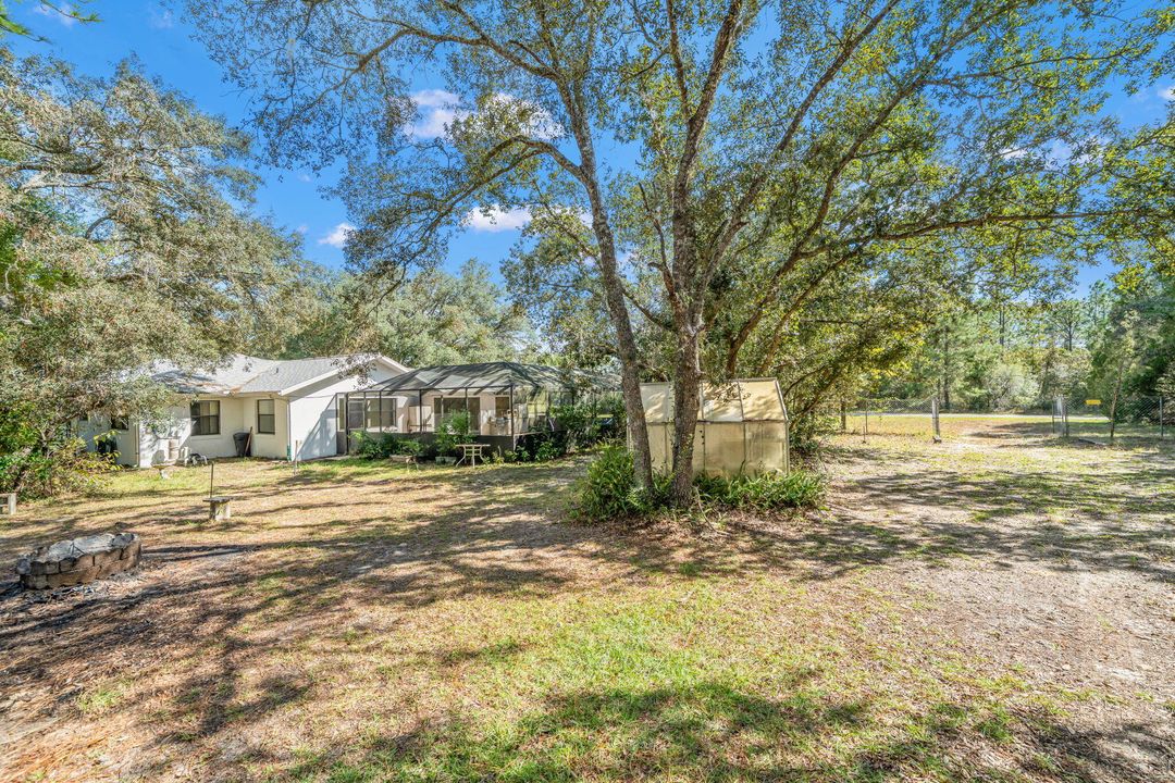 待售: $359,000 (4 贝兹, 2 浴室, 1237 平方英尺)