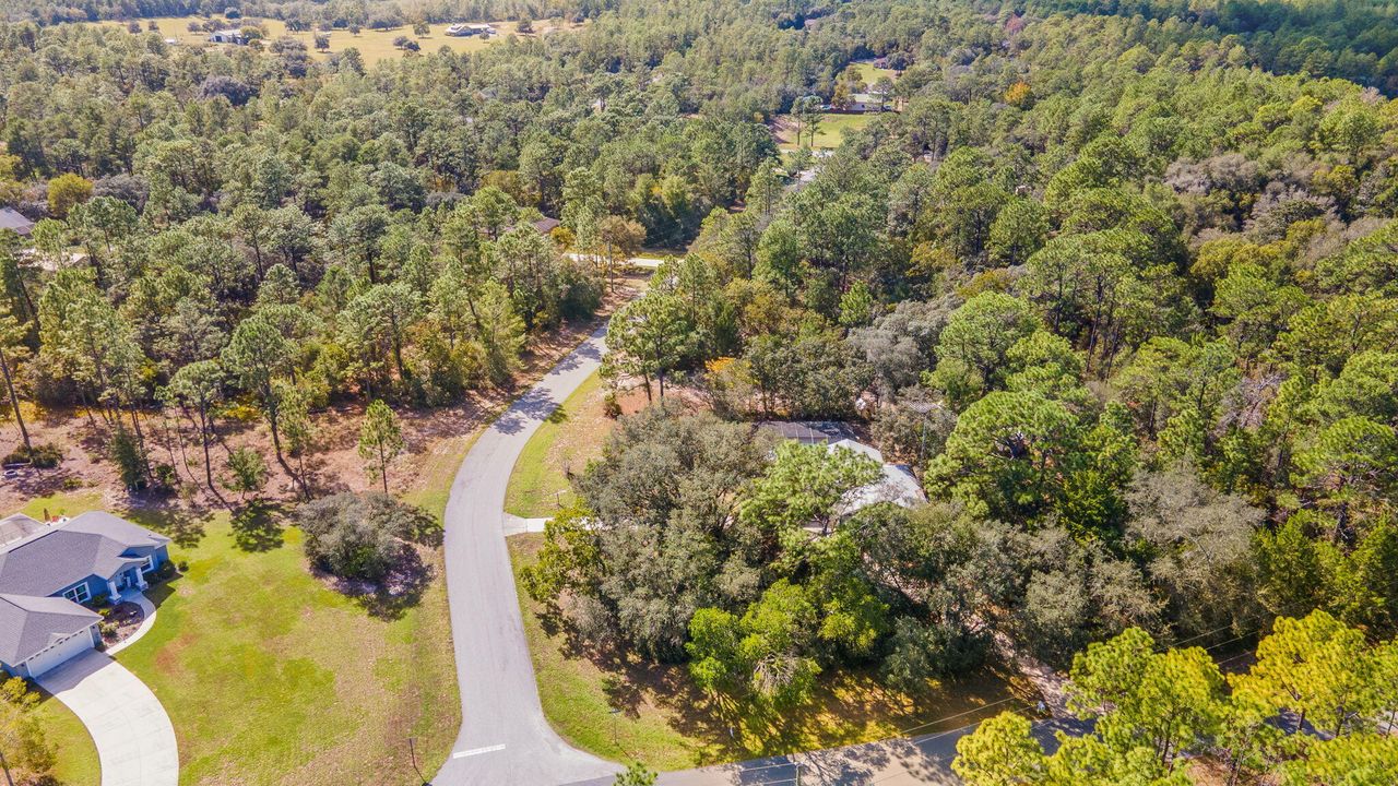 待售: $359,000 (4 贝兹, 2 浴室, 1237 平方英尺)