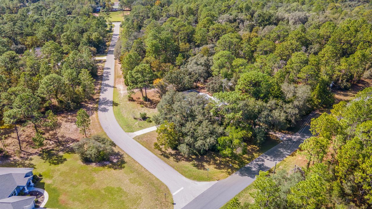 待售: $359,000 (4 贝兹, 2 浴室, 1237 平方英尺)