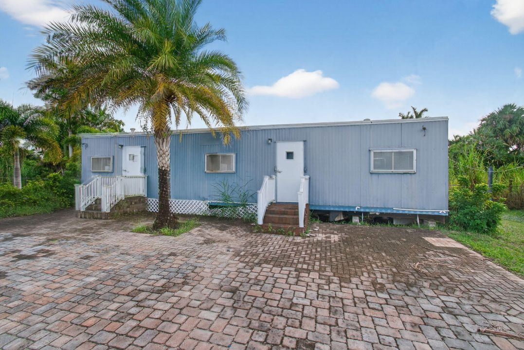 For Sale: $1,899,000 (0 beds, 0 baths, 601 Square Feet)