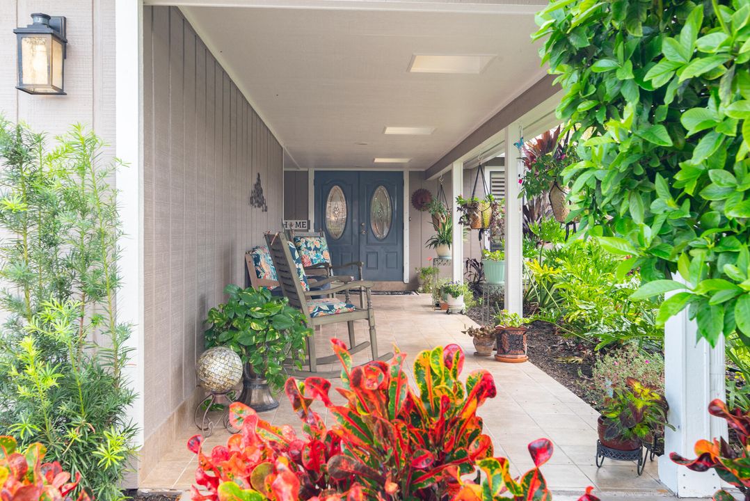 待售: $765,000 (4 贝兹, 4 浴室, 2836 平方英尺)