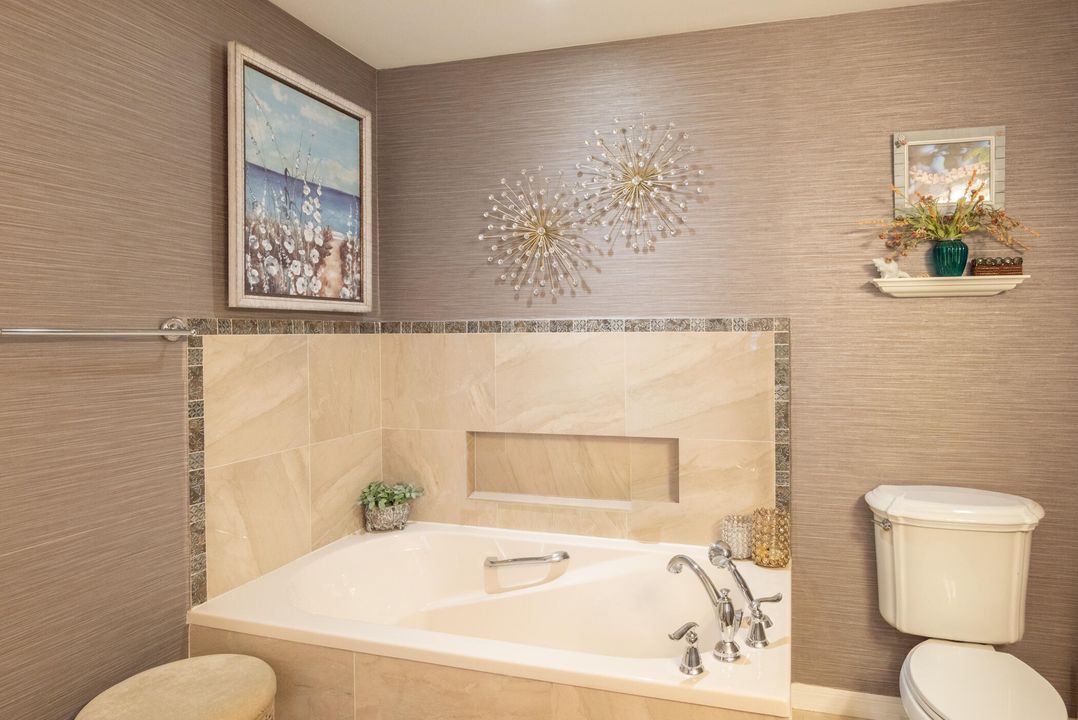 待售: $765,000 (4 贝兹, 4 浴室, 2836 平方英尺)