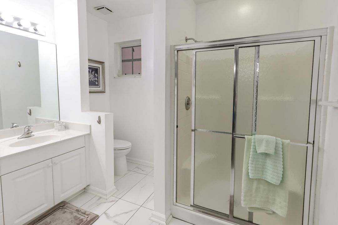 For Sale: $294,500 (3 beds, 2 baths, 1450 Square Feet)