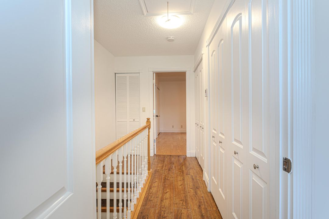 For Sale: $242,000 (2 beds, 2 baths, 1174 Square Feet)