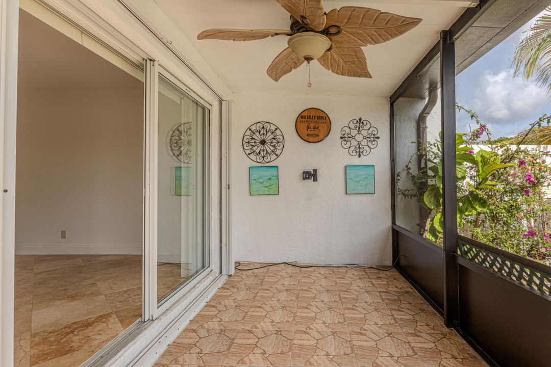 For Sale: $242,000 (2 beds, 2 baths, 1174 Square Feet)