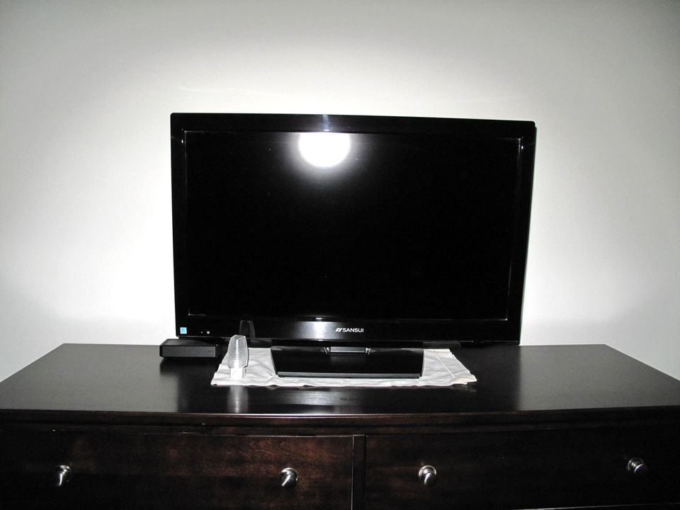 Под контрактом: $1,600 (1 спален, 1 ванн, 1068 Квадратных фут)