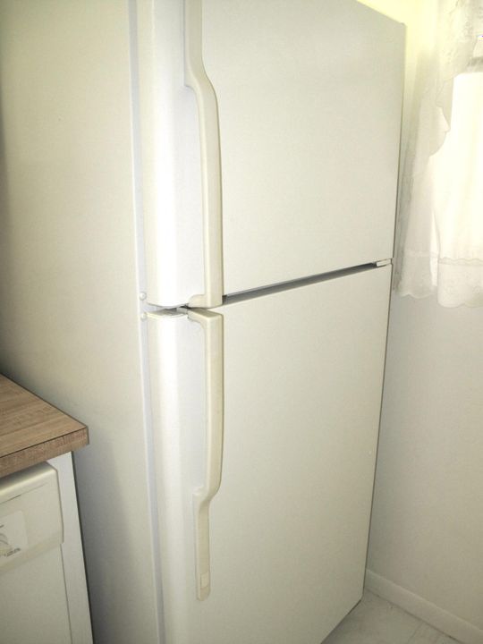 Под контрактом: $1,600 (1 спален, 1 ванн, 1068 Квадратных фут)