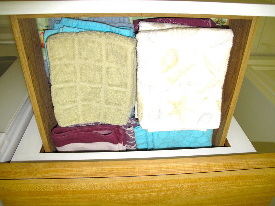 Под контрактом: $1,600 (1 спален, 1 ванн, 1068 Квадратных фут)