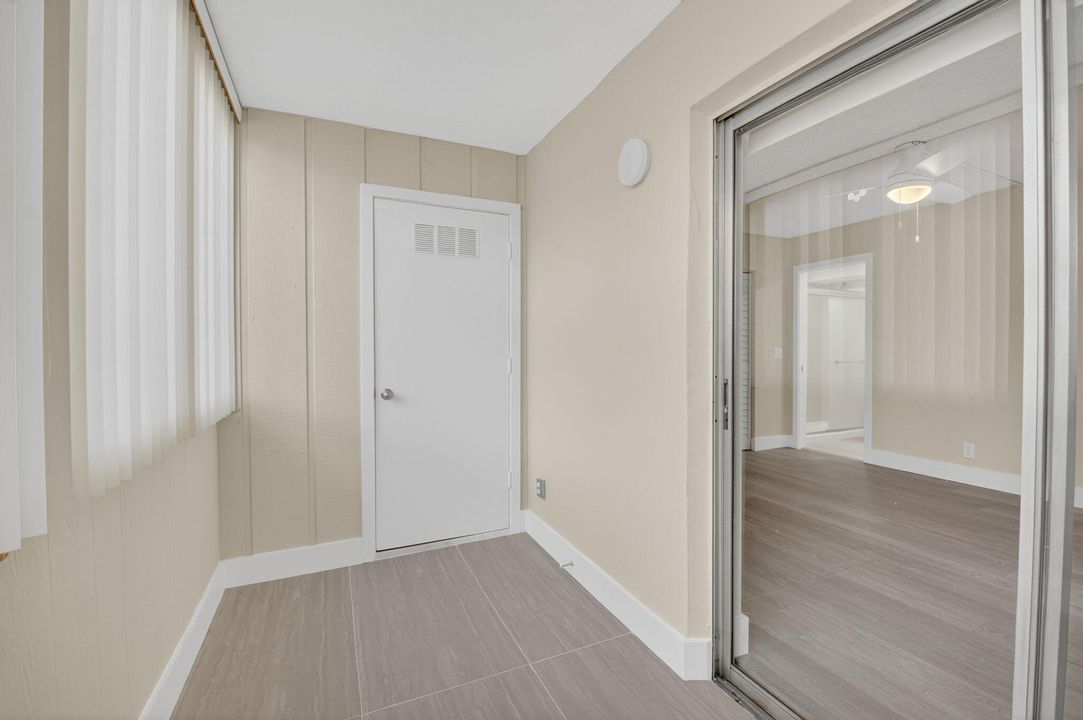 For Rent: $1,550 (1 beds, 1 baths, 760 Square Feet)