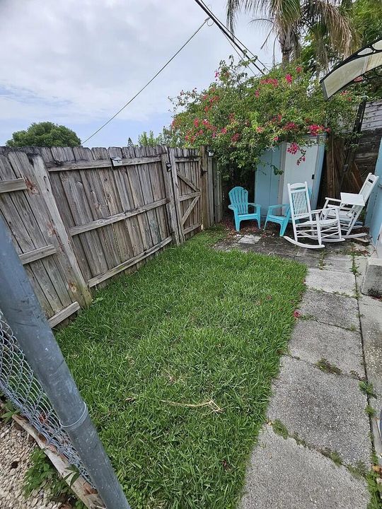 For Sale: $525,000 (3 beds, 2 baths, 1480 Square Feet)