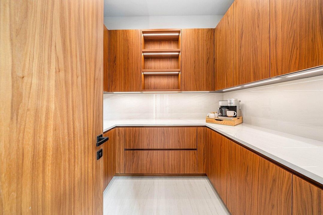 En Venta: $17,750,000 (5 camas, 6 baños, 6307 Pies cuadrados)