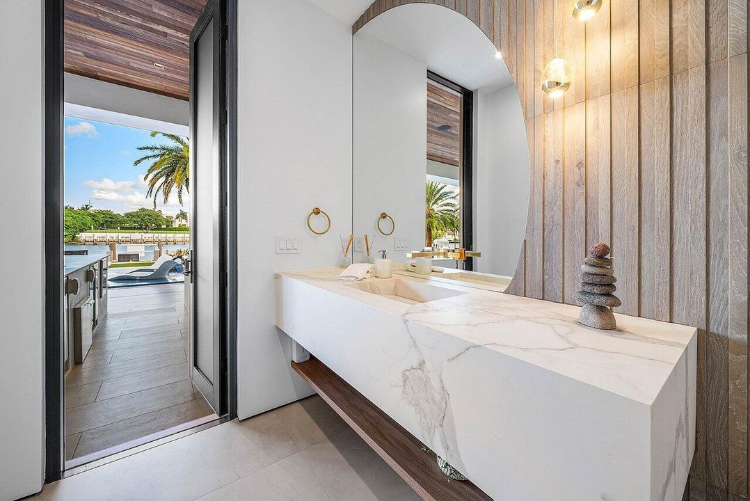 En Venta: $17,750,000 (5 camas, 6 baños, 6307 Pies cuadrados)