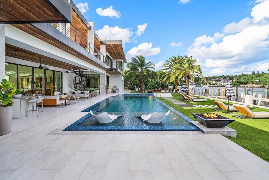 En Venta: $17,750,000 (5 camas, 6 baños, 6307 Pies cuadrados)