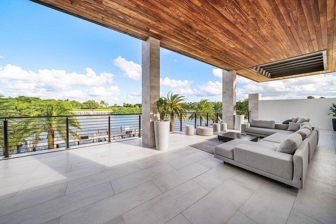 En Venta: $17,750,000 (5 camas, 6 baños, 6307 Pies cuadrados)