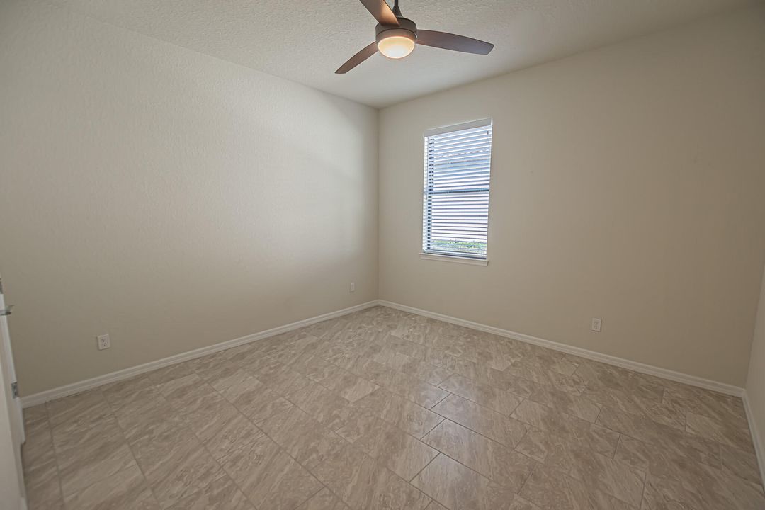 For Sale: $494,900 (4 beds, 3 baths, 1972 Square Feet)