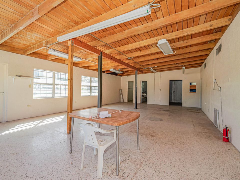 待售: $579,000 (0 贝兹, 0 浴室, 1400 平方英尺)