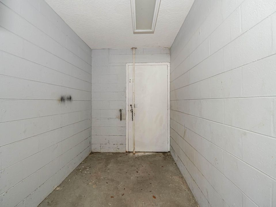 待售: $579,000 (0 贝兹, 0 浴室, 1400 平方英尺)