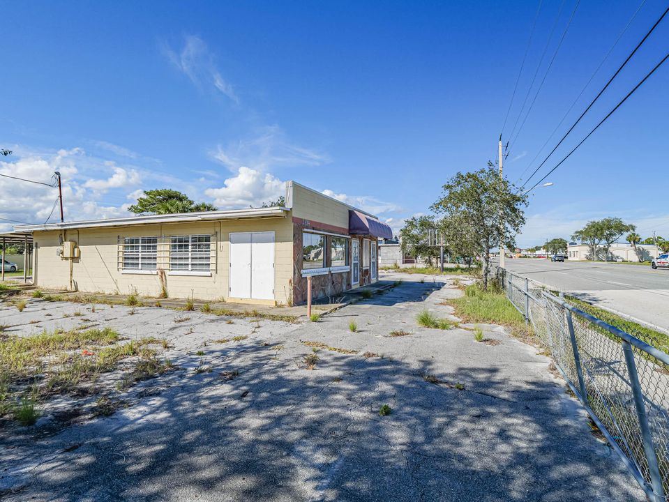 待售: $579,000 (0 贝兹, 0 浴室, 1400 平方英尺)