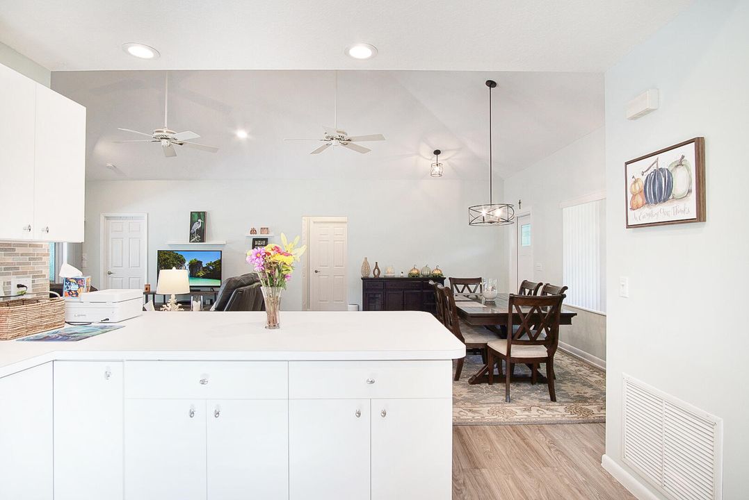 待售: $849,000 (3 贝兹, 3 浴室, 1753 平方英尺)