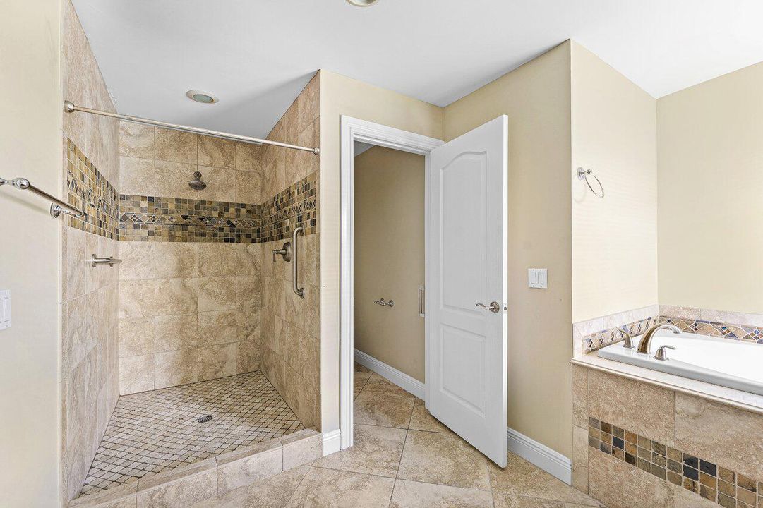 For Sale: $850,000 (3 beds, 2 baths, 2148 Square Feet)