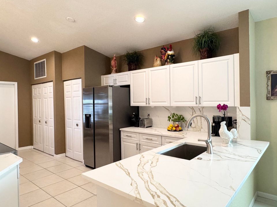 For Sale: $469,000 (3 beds, 2 baths, 1608 Square Feet)