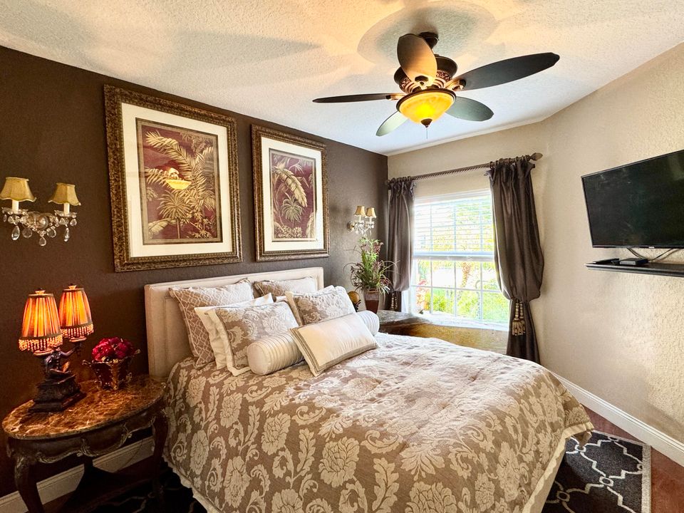 For Sale: $469,000 (3 beds, 2 baths, 1608 Square Feet)